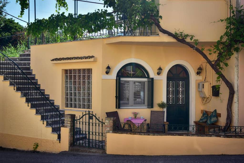 Nafsikas Apartment - Ipsos Beach المظهر الخارجي الصورة